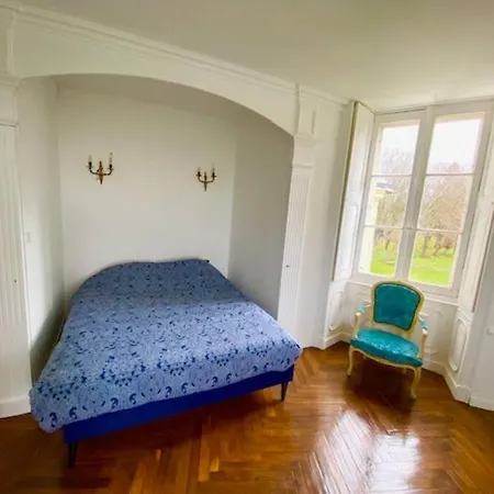 Gite De La Tour Du Chateau Διαμέρισμα Joue-sur-Erdre